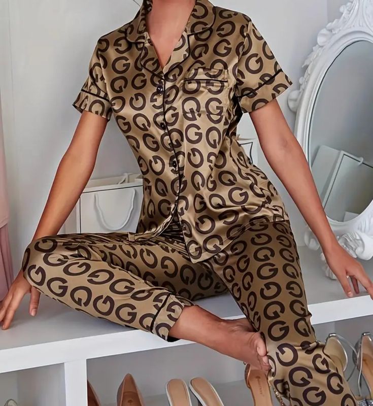 Satin G Pyjama Short Sleeves