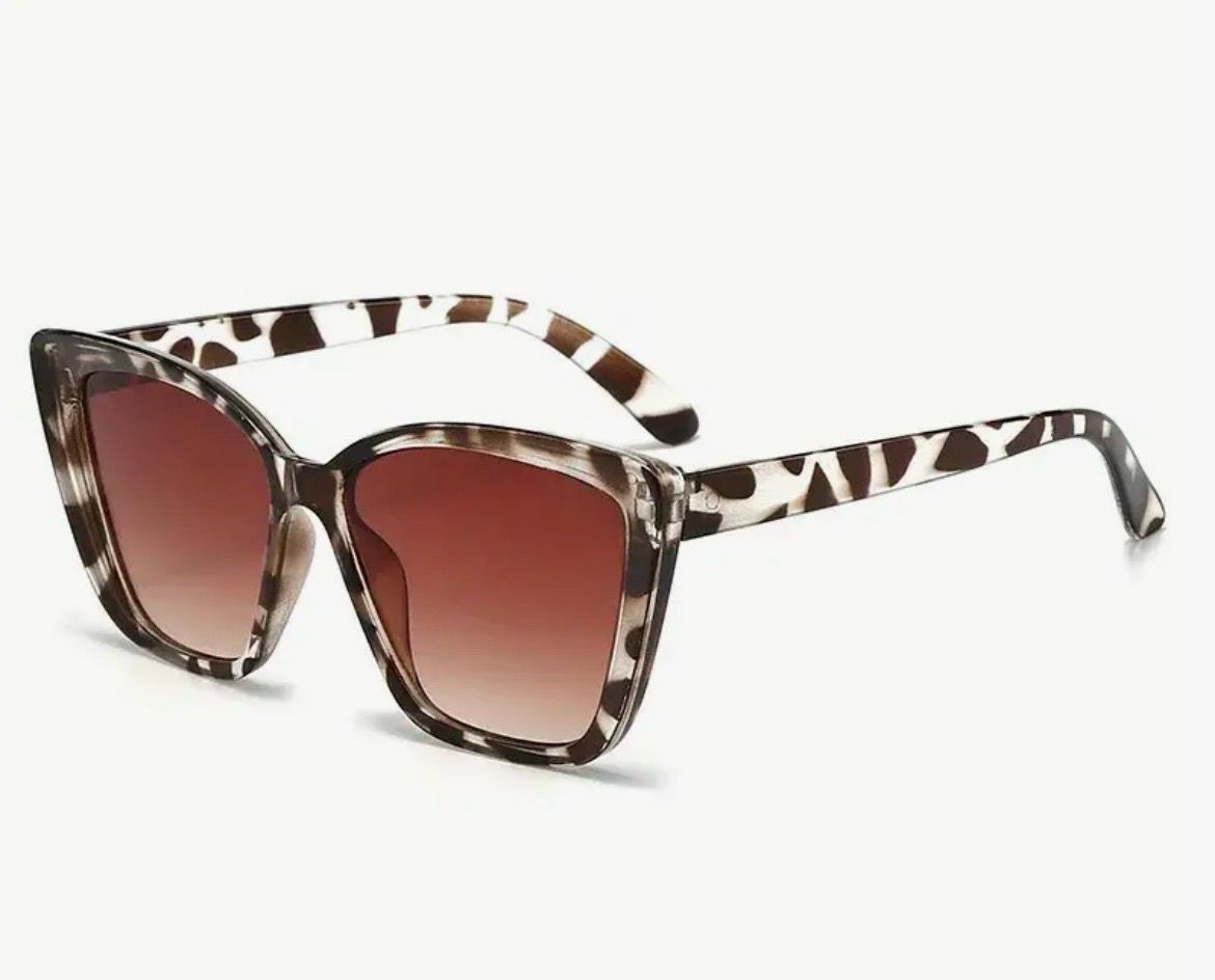 Fashion Leopard Print Sunglasses
