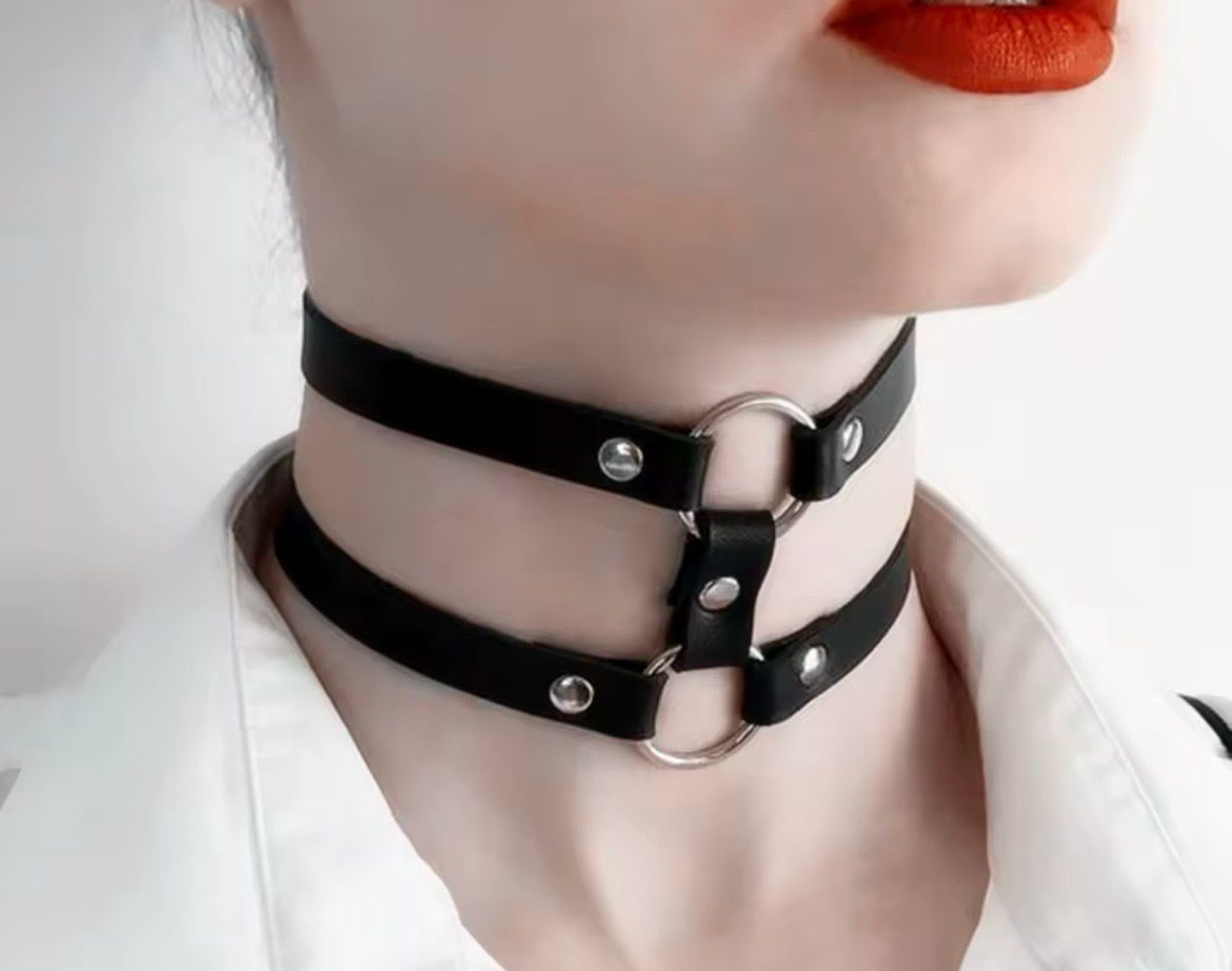 Double Leather Choker