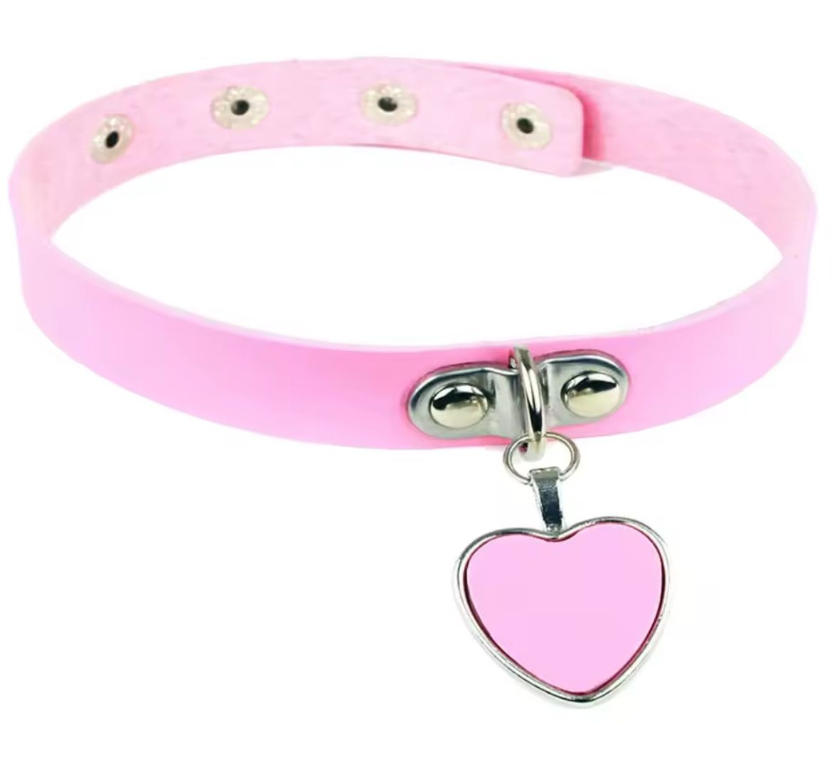 Leather Choker With Pink Heart