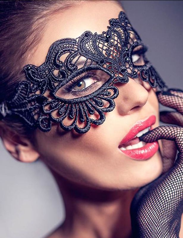 Sexy Lace Eye Mask Black