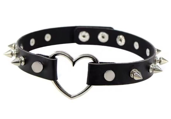 Leather Choker With Spikes Black
