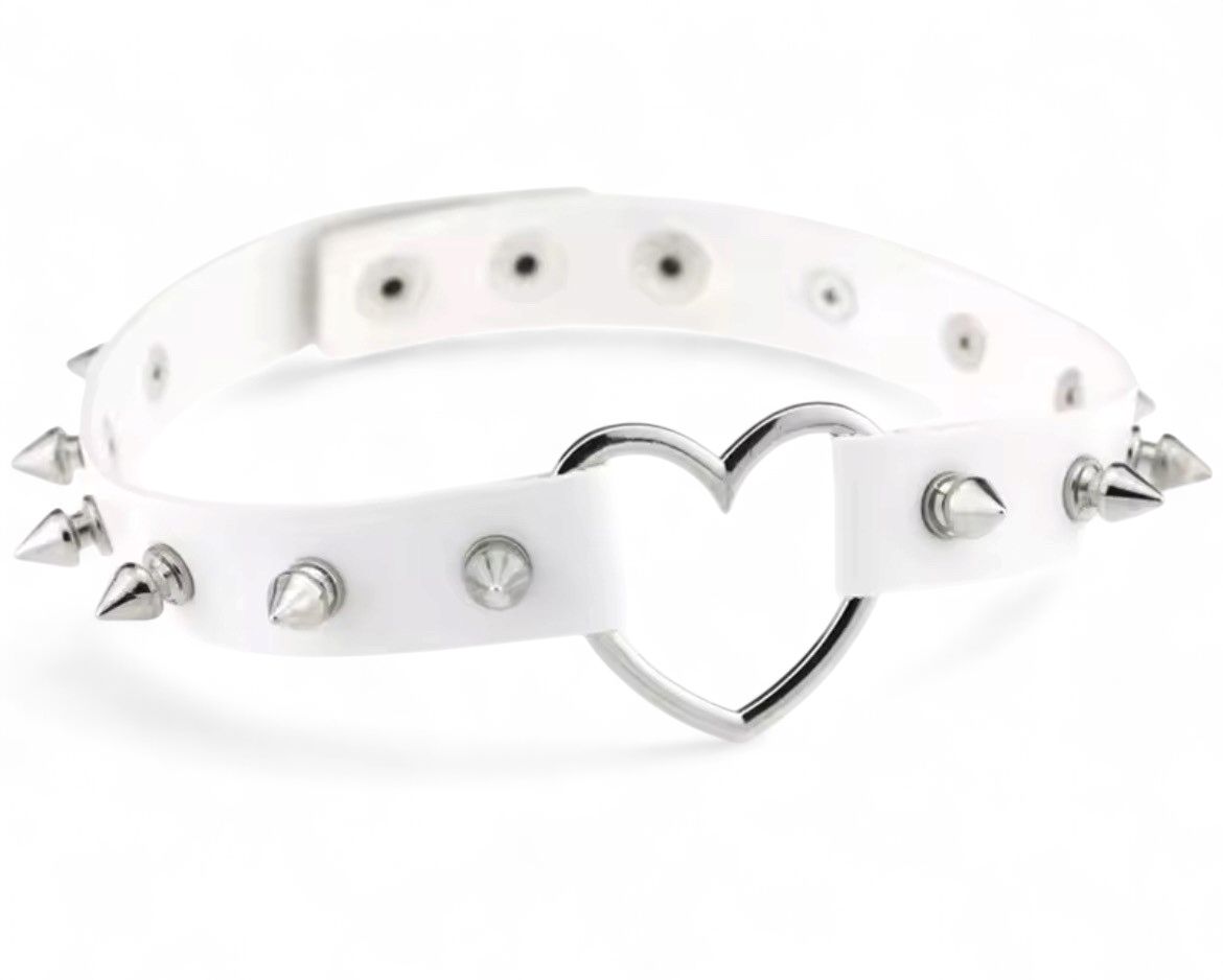 Leather Choker With Spikes White