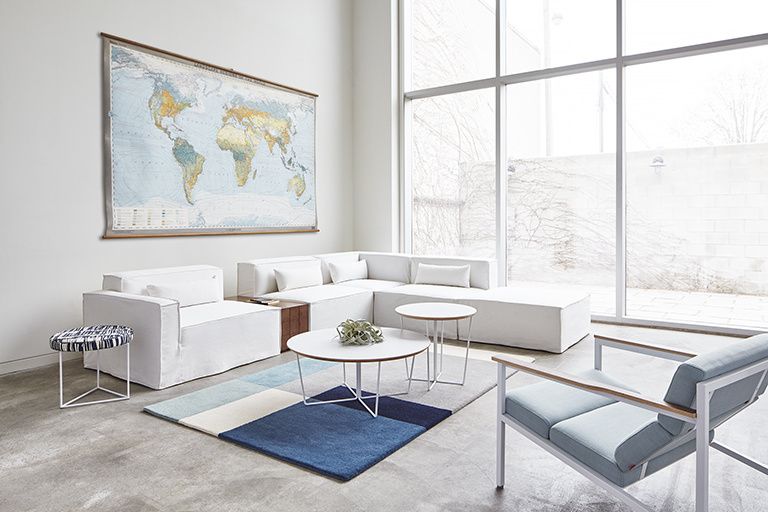 Array Coffee Table, Round