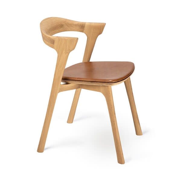 Bok dining chair - varnished oak - Cognac leather, 19.5 x 21.5 x 30