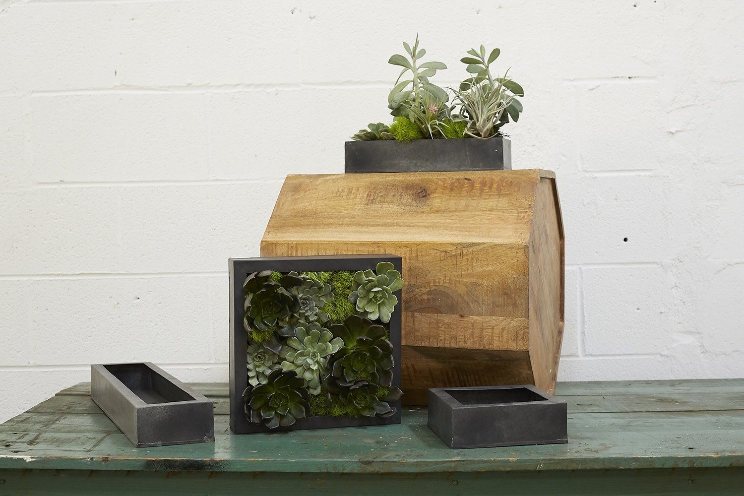 Carbon Box Planter 11x2.5