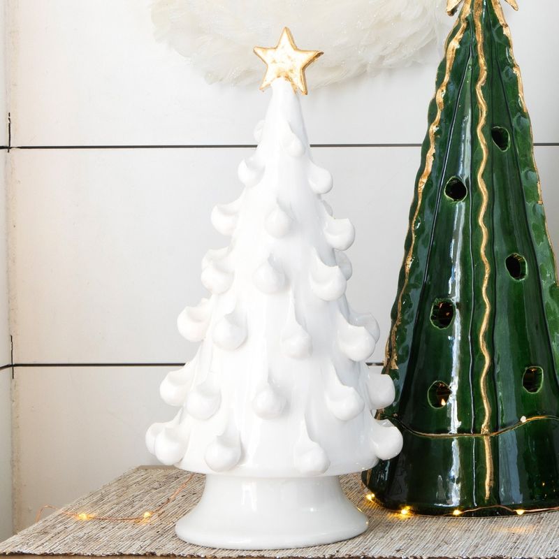 Foresta White Medium Tree w/ Gold Star