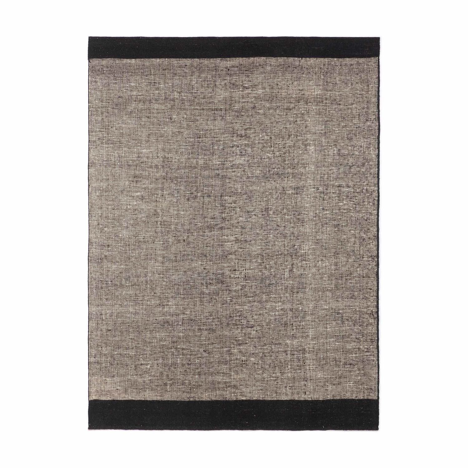 Black Dots Kilim Rug, Size: 67 x 94