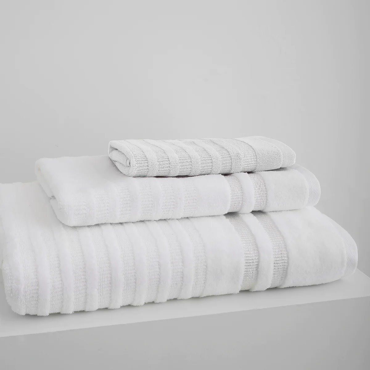 Enchanted Bath Towel, Color: White