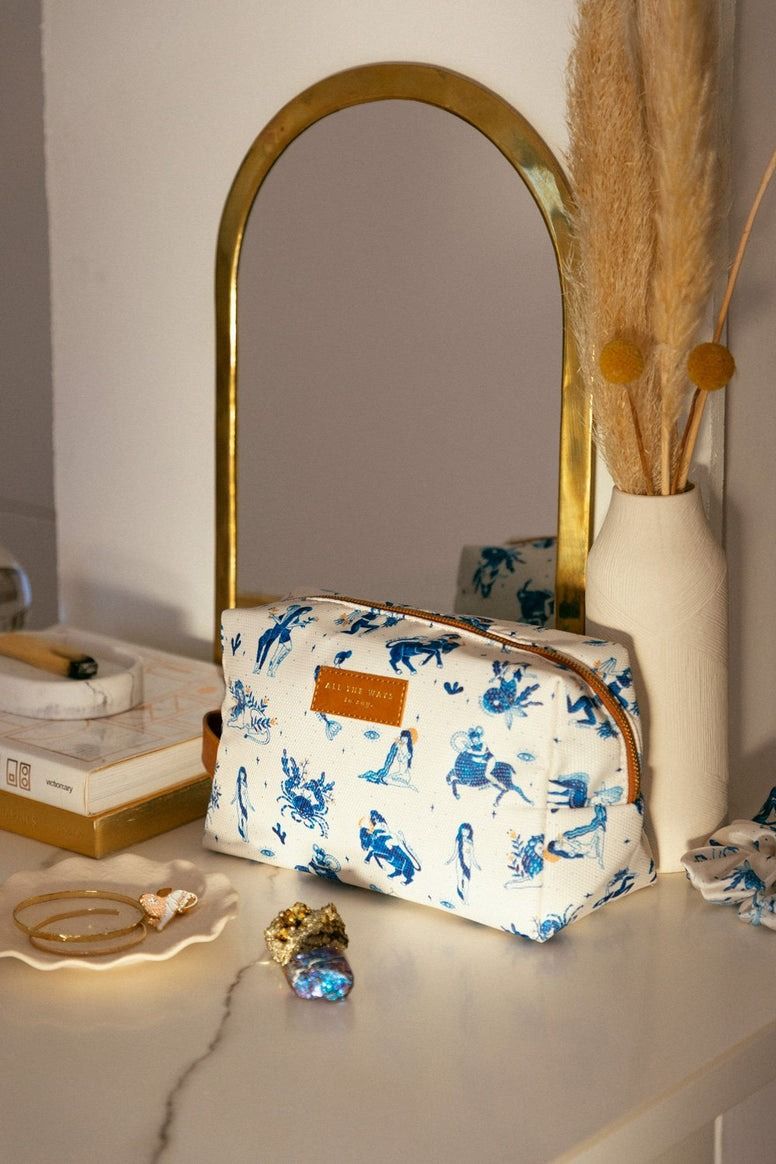Astro - Toiletry Bag