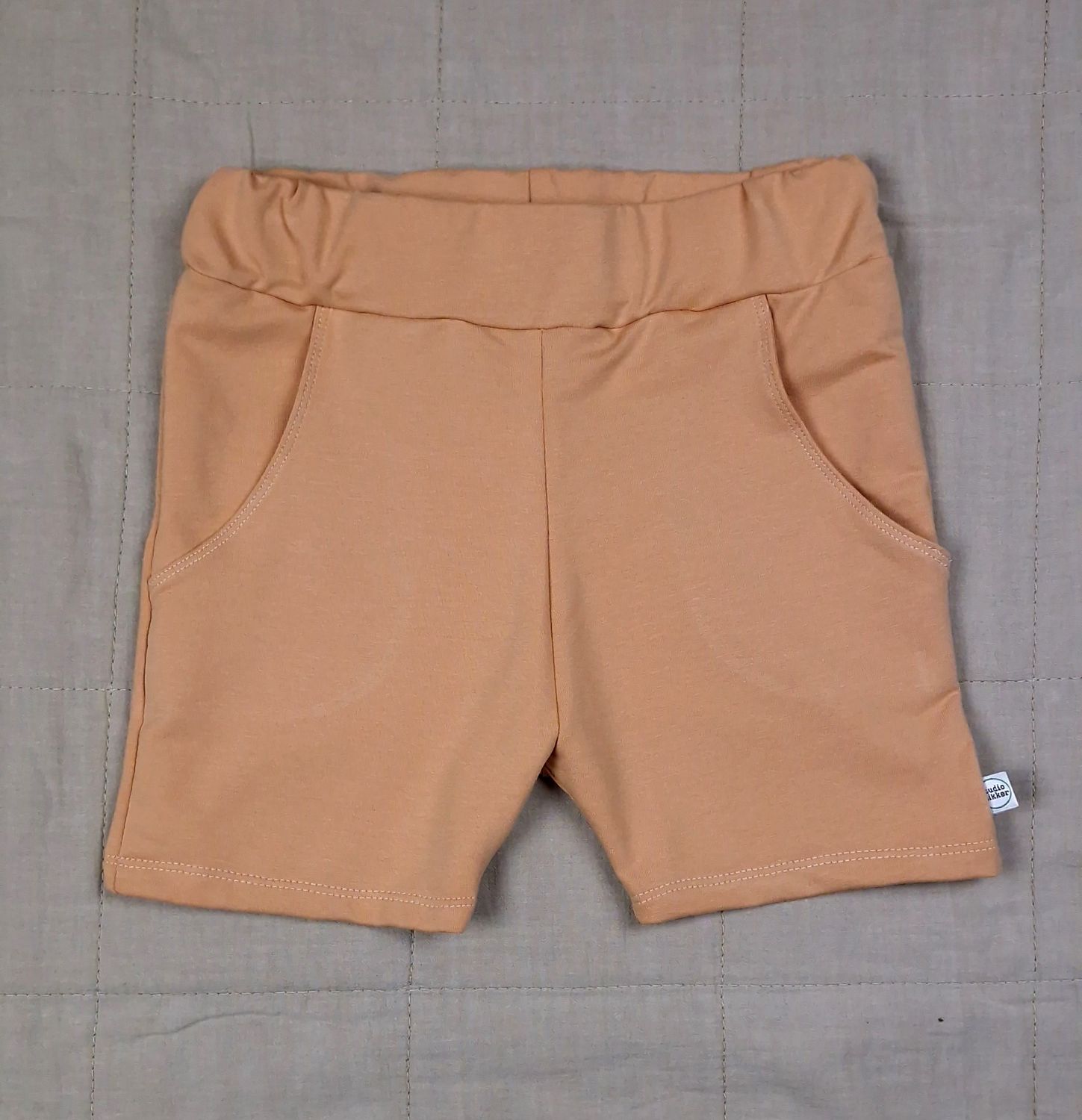 Korte broek zalm