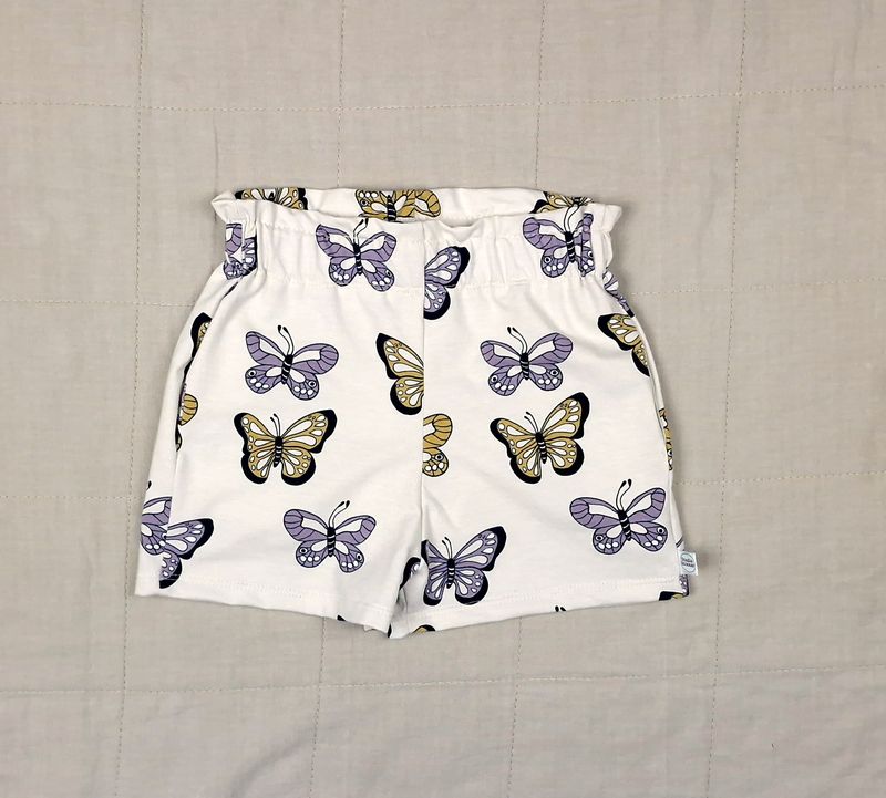 Korte broek bloemetjes