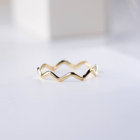 Women Gold Plated Adjustable Floral Finger Ring