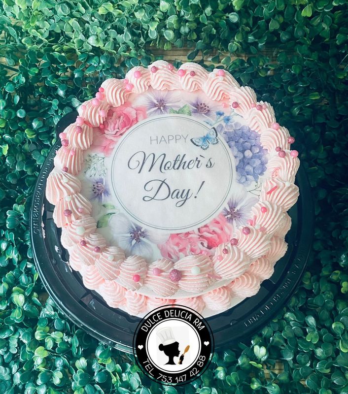 PASTELES ESPECIALES PARA MAMÁ: DULZURA Y AMOR EN CADA REBANADA