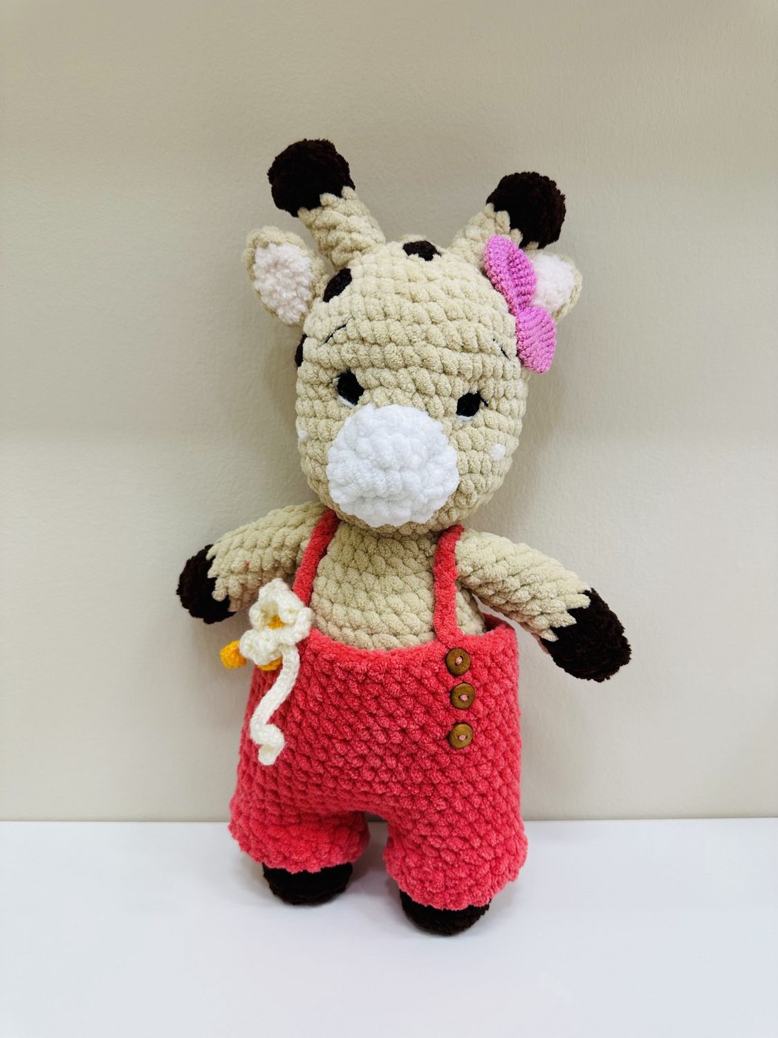 Jumpy Giraffe, Pattern: girl