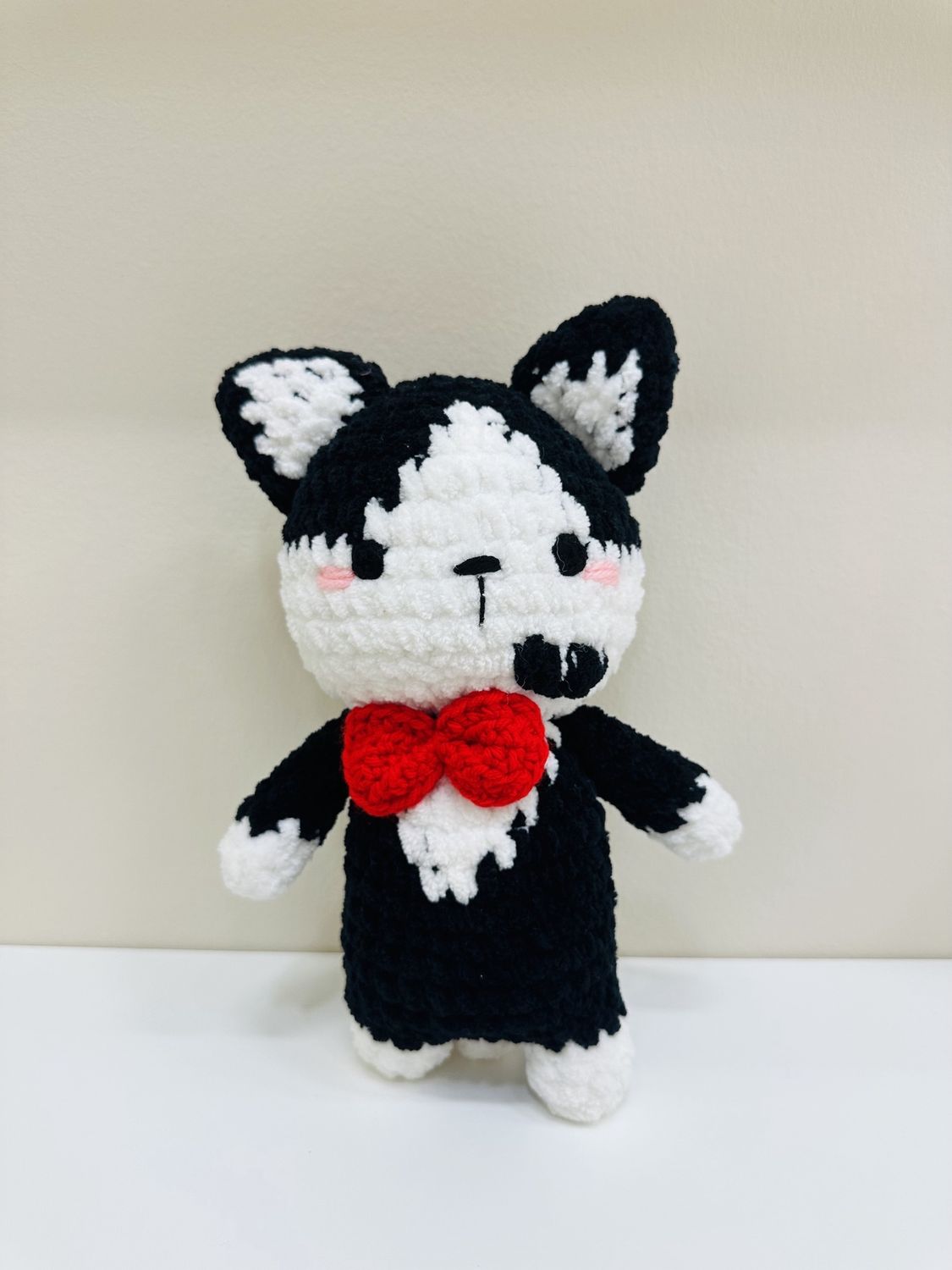 Classy Cat, Colour: black &amp; white