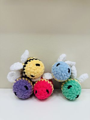 Bitty Bee