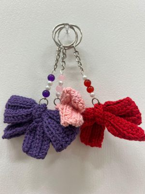 Bow keychain