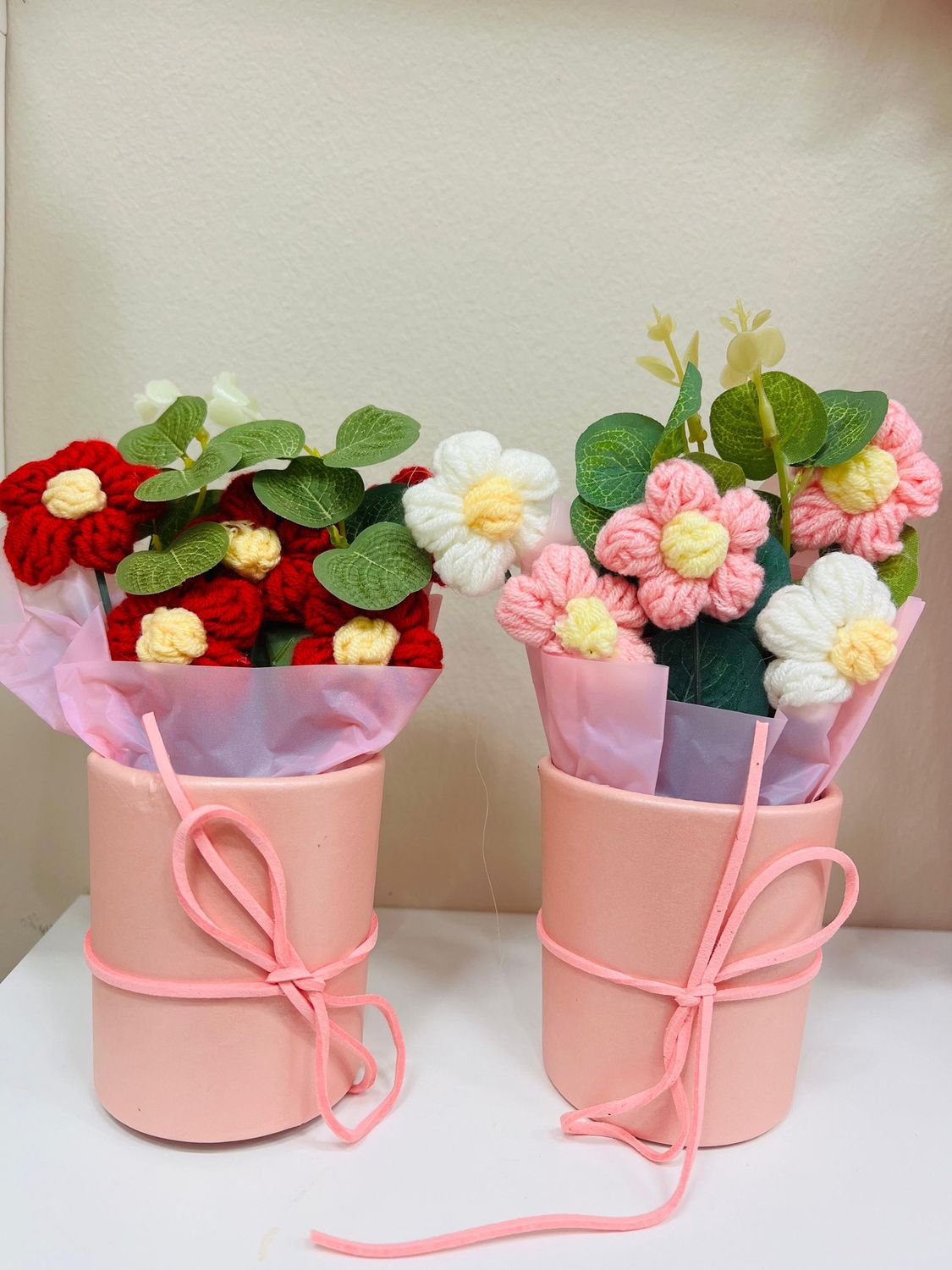 5 Tiny Flowers Bouquet
