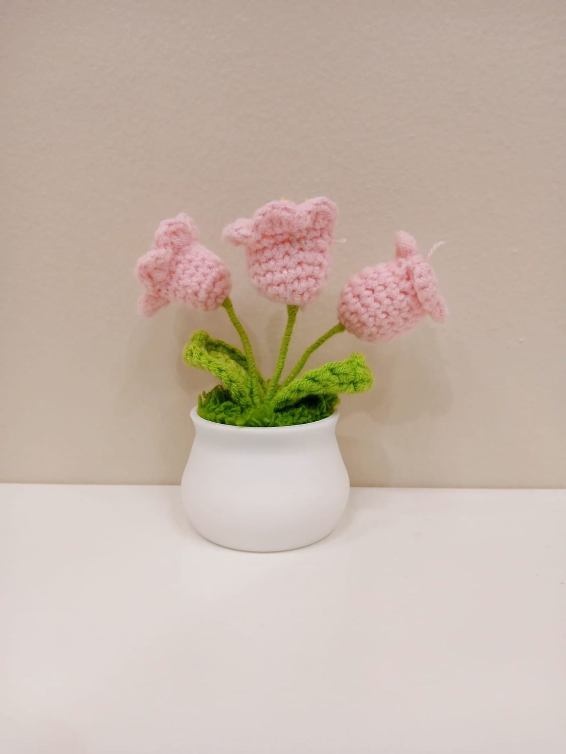 3 lilly flowerpot, Colour: Light Pink
