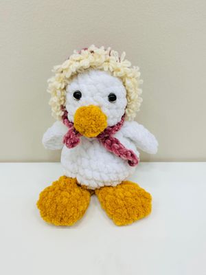 Cute mom duck