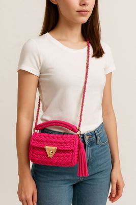 T-shirt Handbag with Chain
