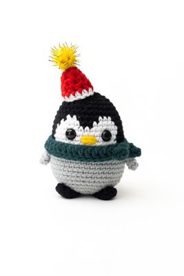 tiny tiny christmas penguin