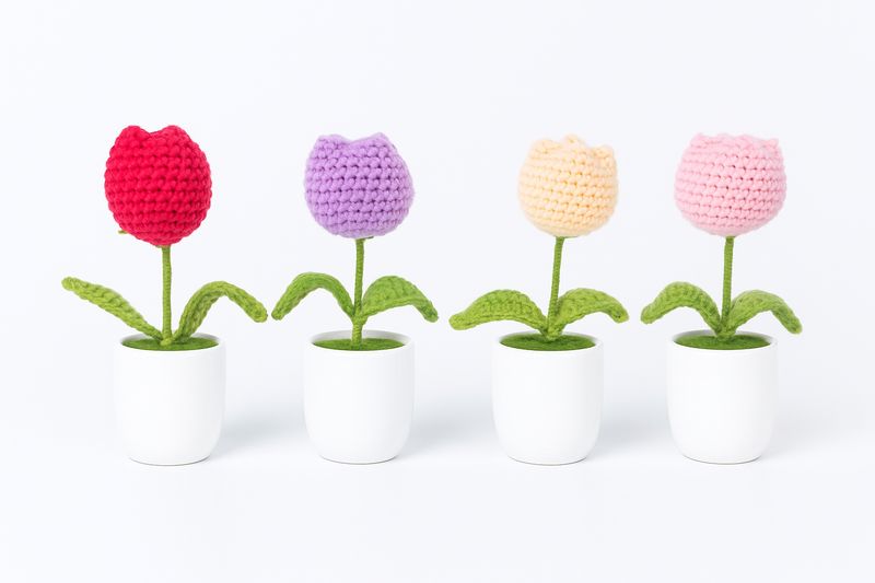 Tulip Flowerpot