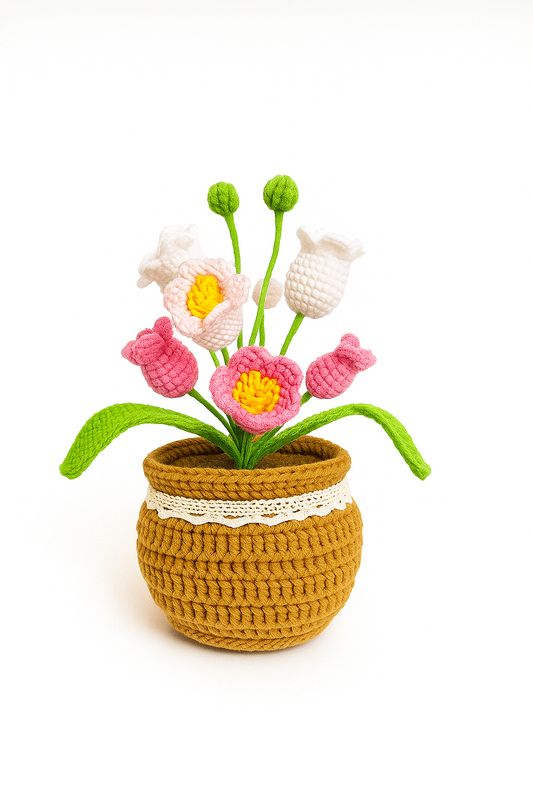 Multi lilly flowerpot