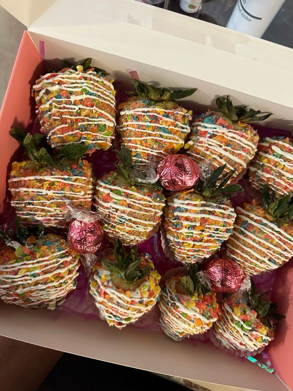 Fruity Pebble Chocolate Covered Strawberries