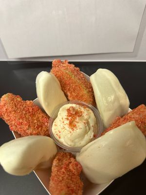 Strawberry Crunch White Chocolate Dipped Apple Slices With Cream Cheese Dip