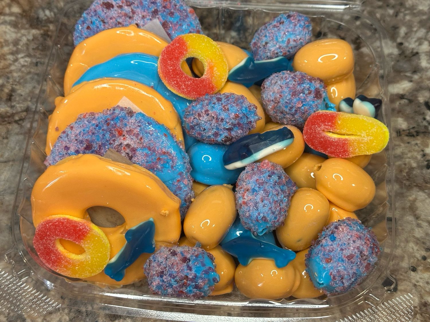Blue raspberry And Peach Flavored Duo Platter