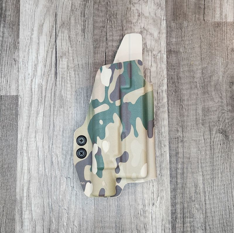 Glock 20 Gen 3-4 with Surefire X300U Right Hand Multicam