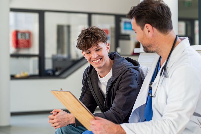 Reisemedizin, aktuelle Impfungen und sexuell übertragbare Infektionen am 23. September 2027 von 13:30 – 17:55 Uhr