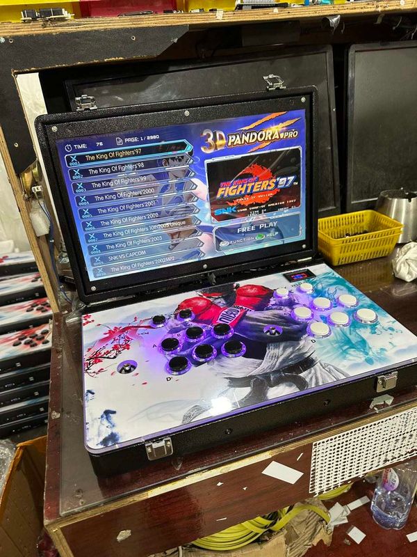 3D Pandora 19-in Games Console