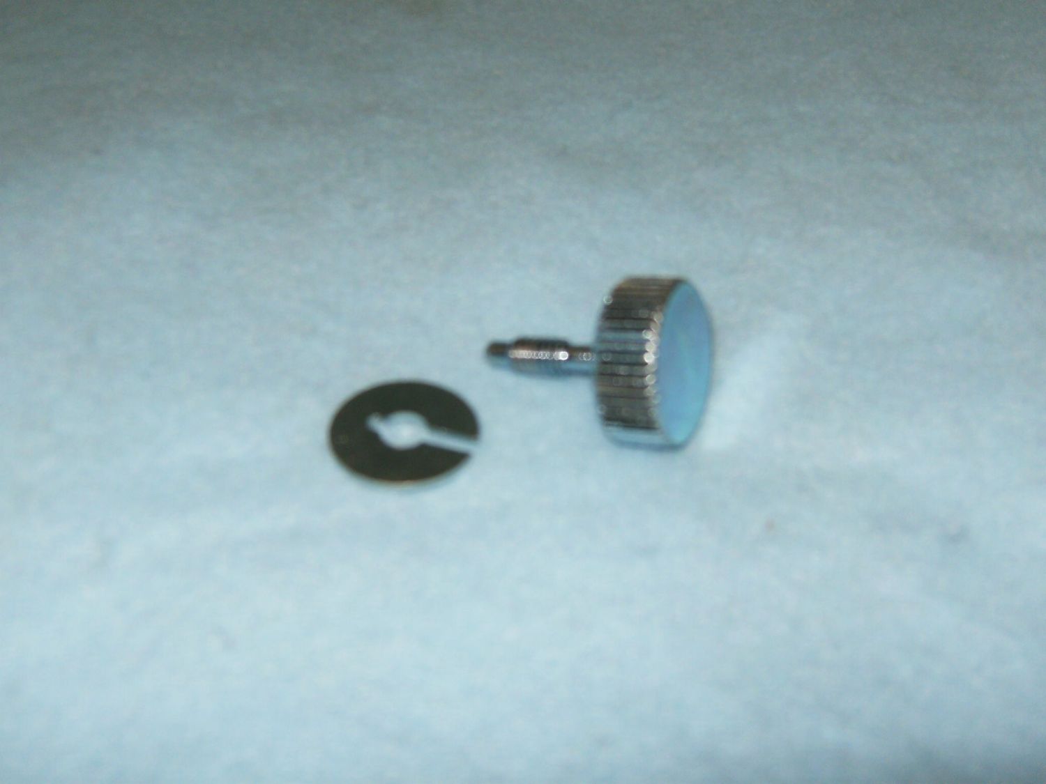 Knurled Hood Thumb Screw