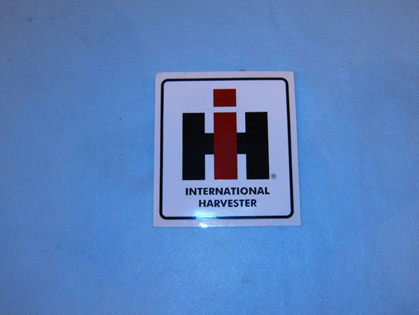 IH Decal 5x4 1/2