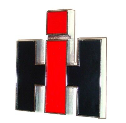 Chrome Plated; Die cast IH Emblem, Fits: 544, 656, 664, 706; For Cab only: 4100, 4156, 4166, 4186, 4366, 4386 - 2751845R1