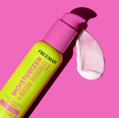 Freeman Restorative Moisturizer + Hydrating Skin Facial Shield, Lightweight Face Serum, Infused With Aloe Vera &amp; Ceramides, Soothes &amp; Calms, Relieves Dry Skin, 3 fl.oz./ 89 mL Bottle