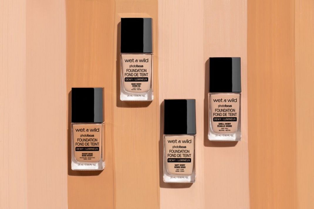 Wet N Wild Photo Focus Dewy Foundation – In Shell Ivory – Vegane Tagescreme Für Einen Natürlichen, Frischen Teint