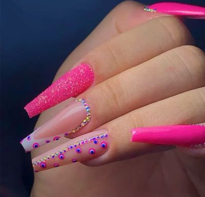 NAILS 