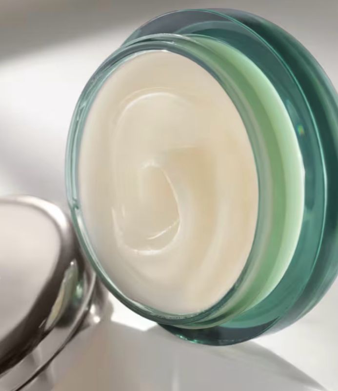 La Mer The Lip Balm, Available In Two Size 5g And 9g