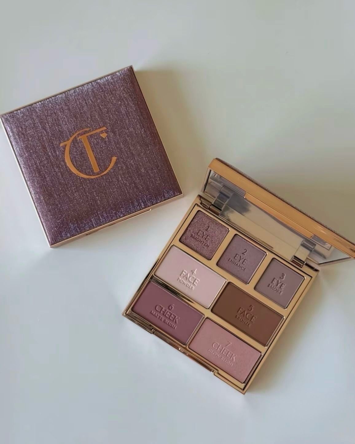 Charlotte Tilbury Hollywood Instant Look in a Palette - Powder Face Makeup 5 Minute Hollywood Face On The GO, 22g (Pretty, Glowing Beauty)
