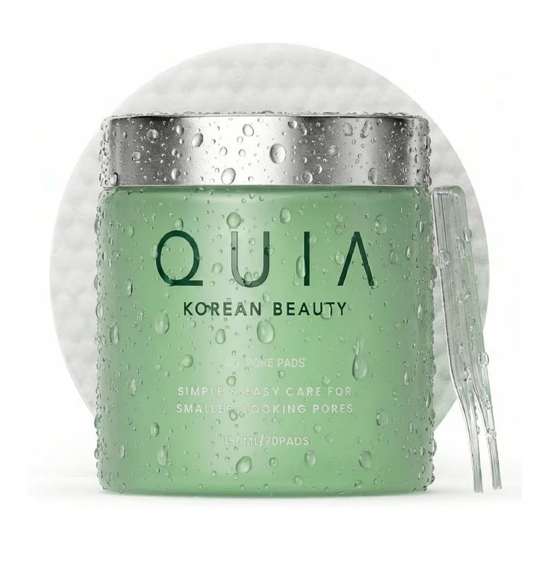 QUIA Toner Pads – AHA/BHA Dual-Action Exfoliate and Hydrate – Clinically Tested for Sensitive Skin – Visibly Minimizes Pores and Smooths Texture in 7 Days – 70 Dual-Textured Pads – Korean Skincare