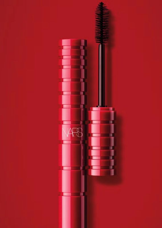 Nars Cosmetics • Climax • Mascara • Explicit Black Buildable Smudge-Resistant Lash Volume Without Clumping • Not Waterproof • 6 mL