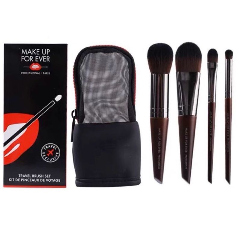 Make Up For Ever Travel Exclusive Brush Set &amp; Bag • Make UP Forever 4 Piece Brush Set • Foundation Brush • Blush Brush • Contouring Brush • Eyeshadow Brush