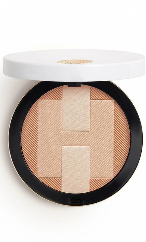 HERMÈS Hermès Plein Air H Trio Iridescent Mineral Powder • 02 Corail Mojave