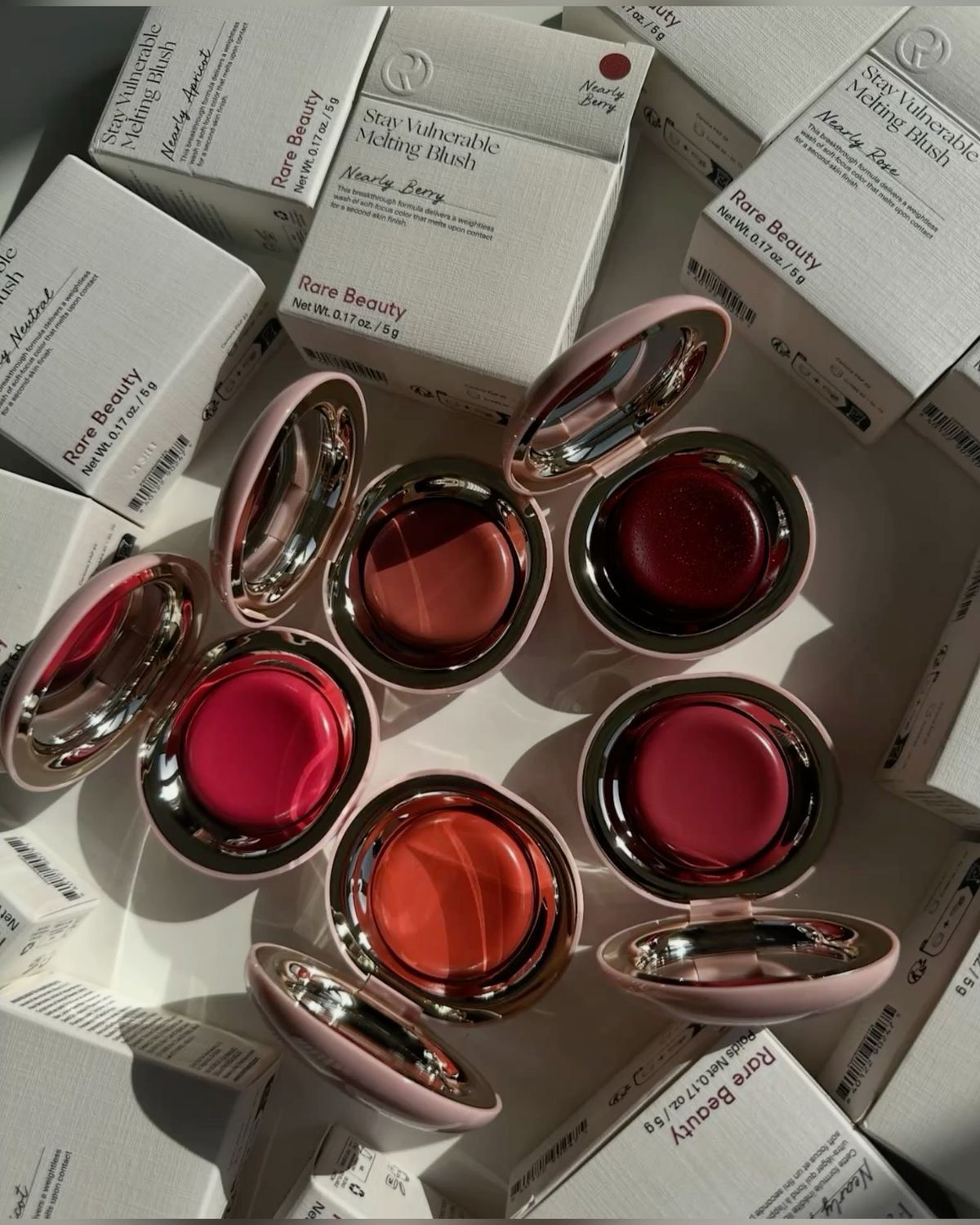 Rare Beauty Stay Vulnerable Melting Cream Blush • 5 g • Use On Your Cheeks &amp; Lips • Soft Like Butter