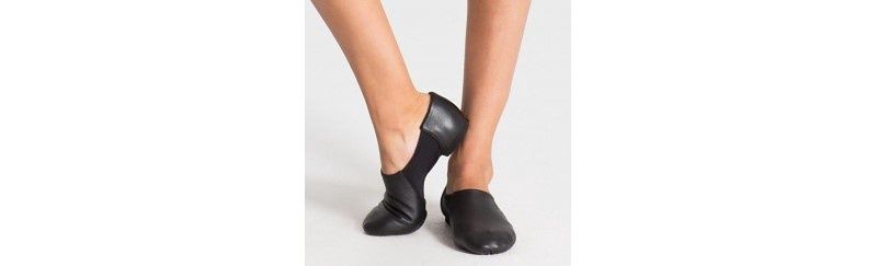 Capezio Hanami Jazz Shoe, Color: Black, Size: 1W