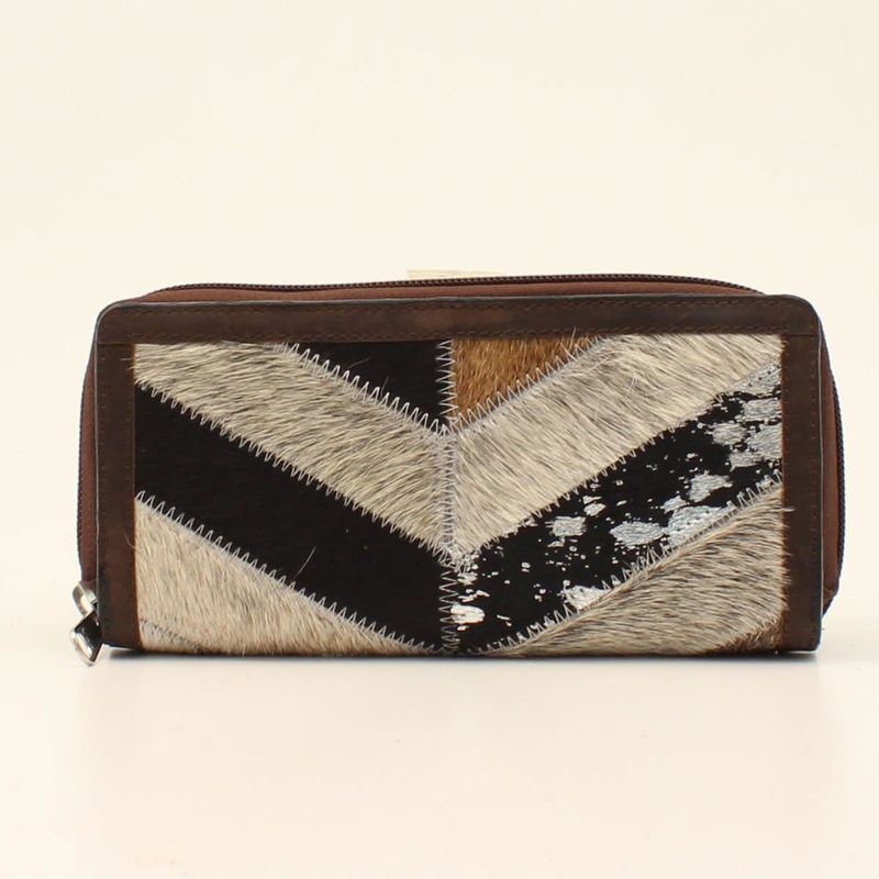 ANGEL RANCH CLUTCH WALLET CHEVRON BROWN D330003202